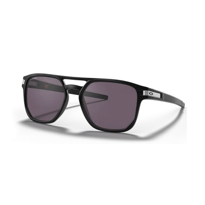 Oakley Latch Beta