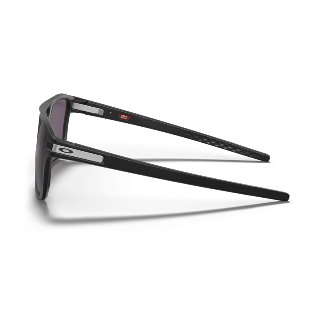 Oakley Latch Beta